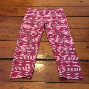 Old Navy girls cropped leggings